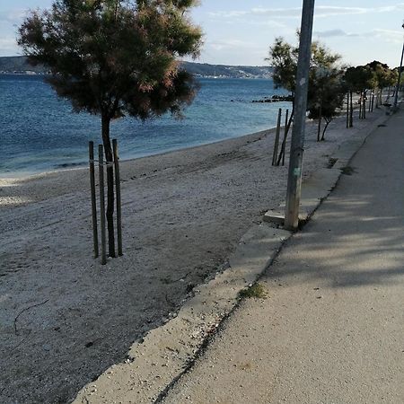Apartman Jezidzic Kaštela Habitación foto