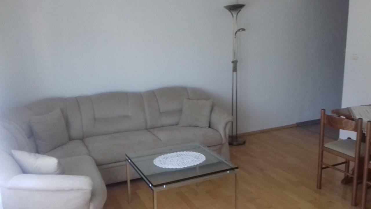 Apartman Jezidzic Kaštela Exterior foto