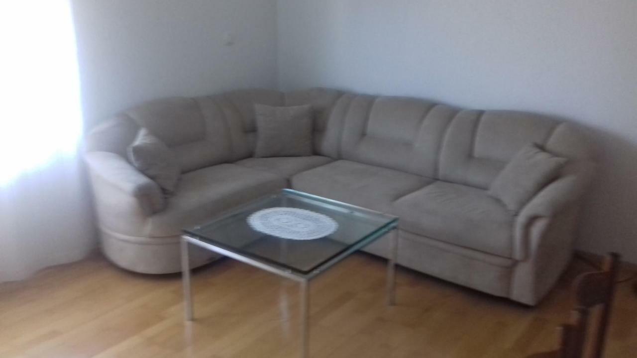 Apartman Jezidzic Kaštela Exterior foto