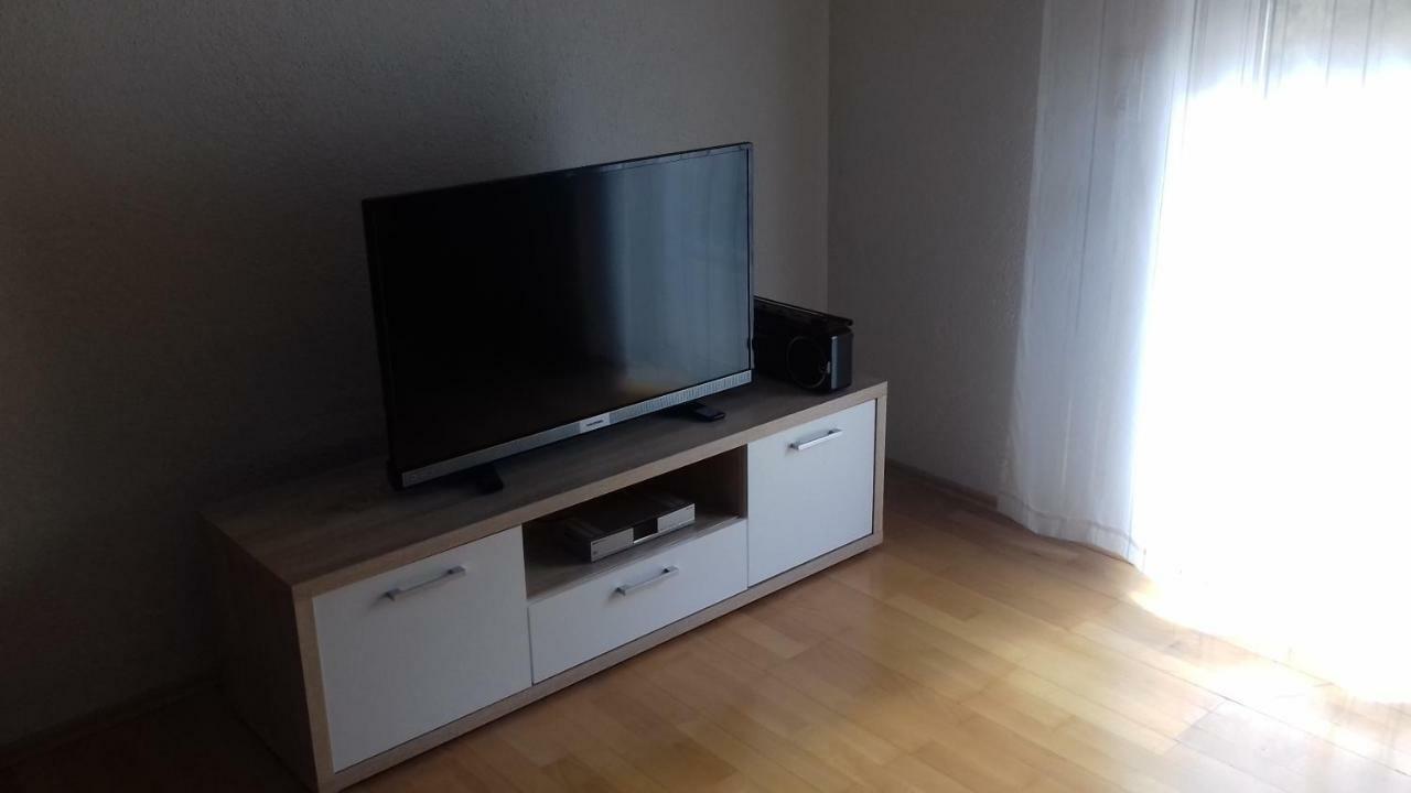Apartman Jezidzic Kaštela Exterior foto